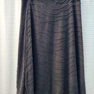 Larry Levine: small grey ribbed below the knee skirt